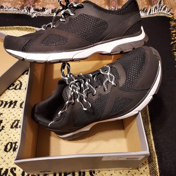Unisex multi shoe - Picture 1 of 15
